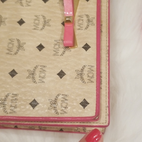 MCM Crossbody Handbag - Picture 6 of 8